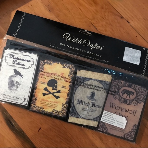 💀Halloween Garland - Picture 4 of 7